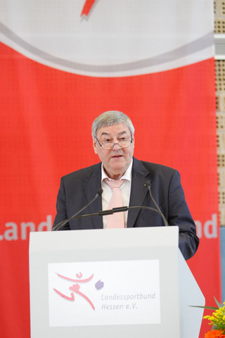 Delegierte aus ganz Hessen wählen Dr. Rolf Müller erneut zum Präsidenten